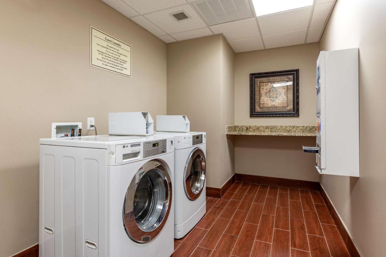Best Western Plus North Odessa Inn & Suites Zewnętrze zdjęcie
